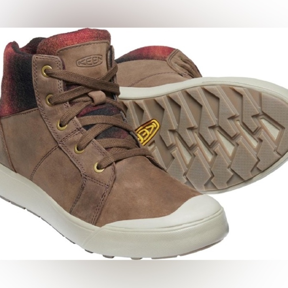 KEEN Elena Mid Boots NWOT